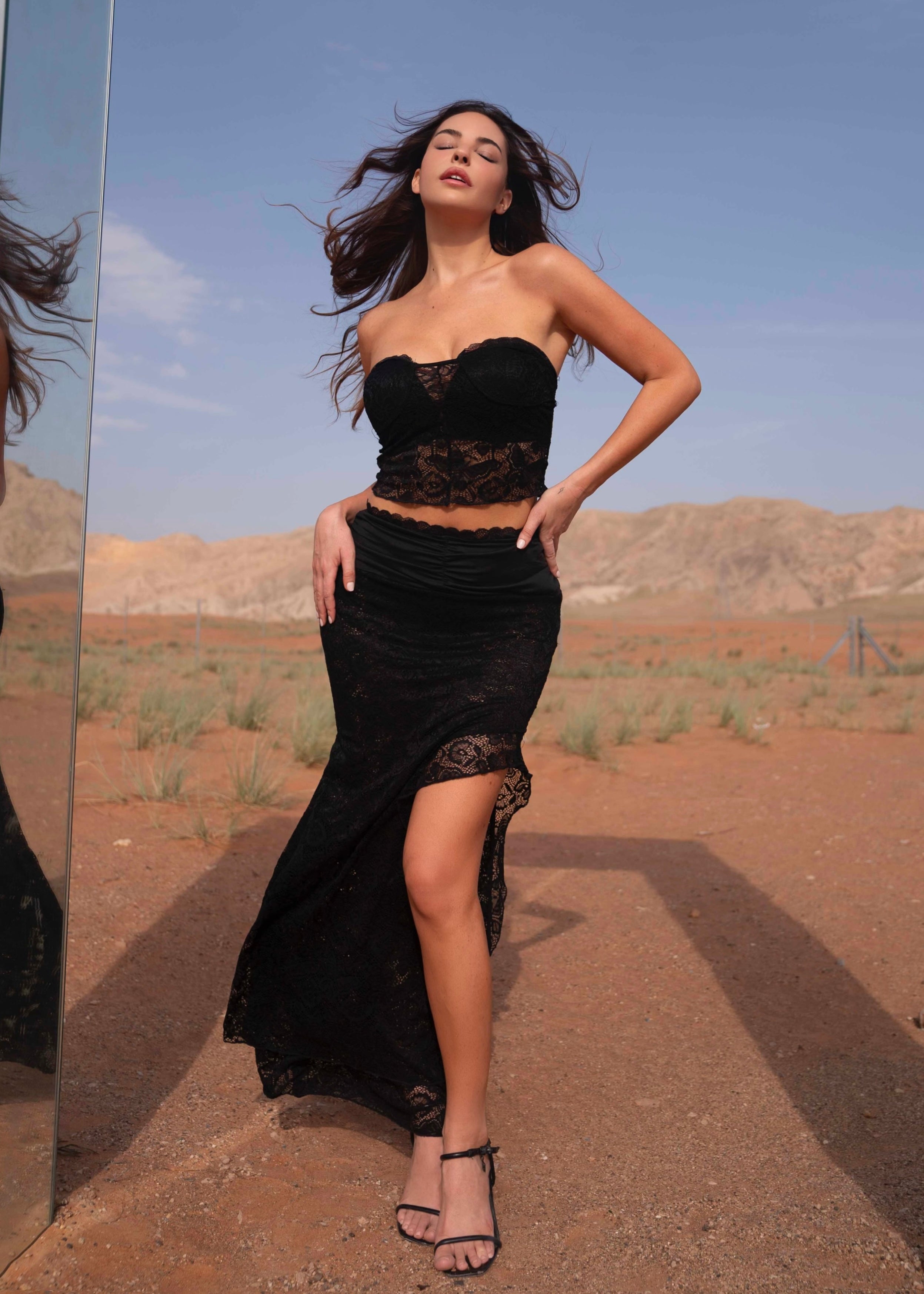 REI LACE MAXI SET